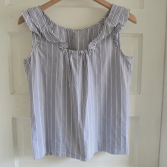a.n.a Blue & White Striped Ruffle Top Blouse - Picture 4 of 7